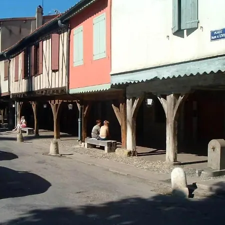 D'une A A 100 M Des Pistes Avec Balcon Amenagea Montferrier